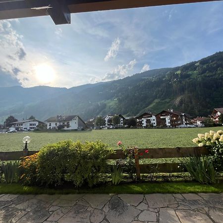 Zell Views Apartments Zell am Ziller Exterior photo